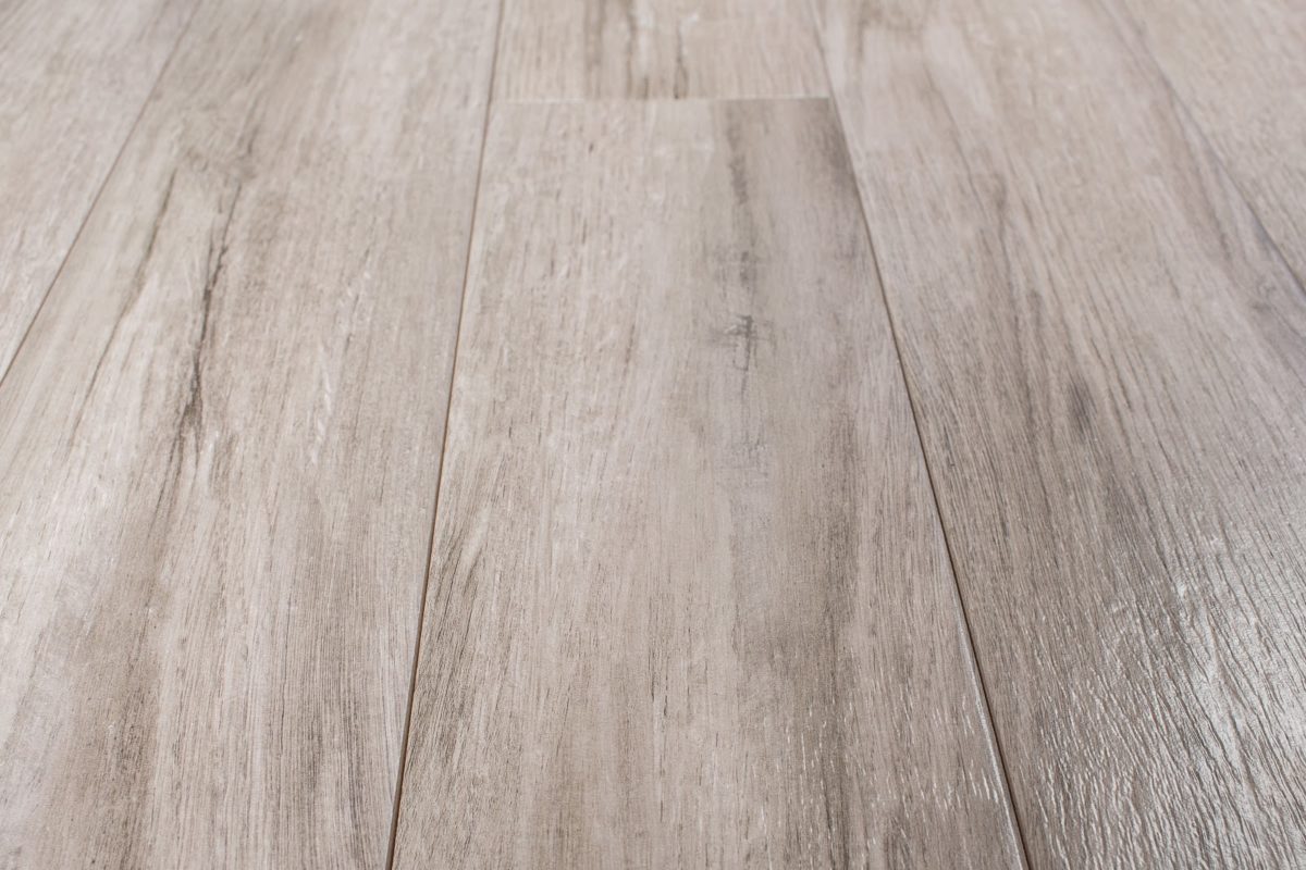 Platinum Gray Wood Look Tile Los, Platinum Hardwood Flooring